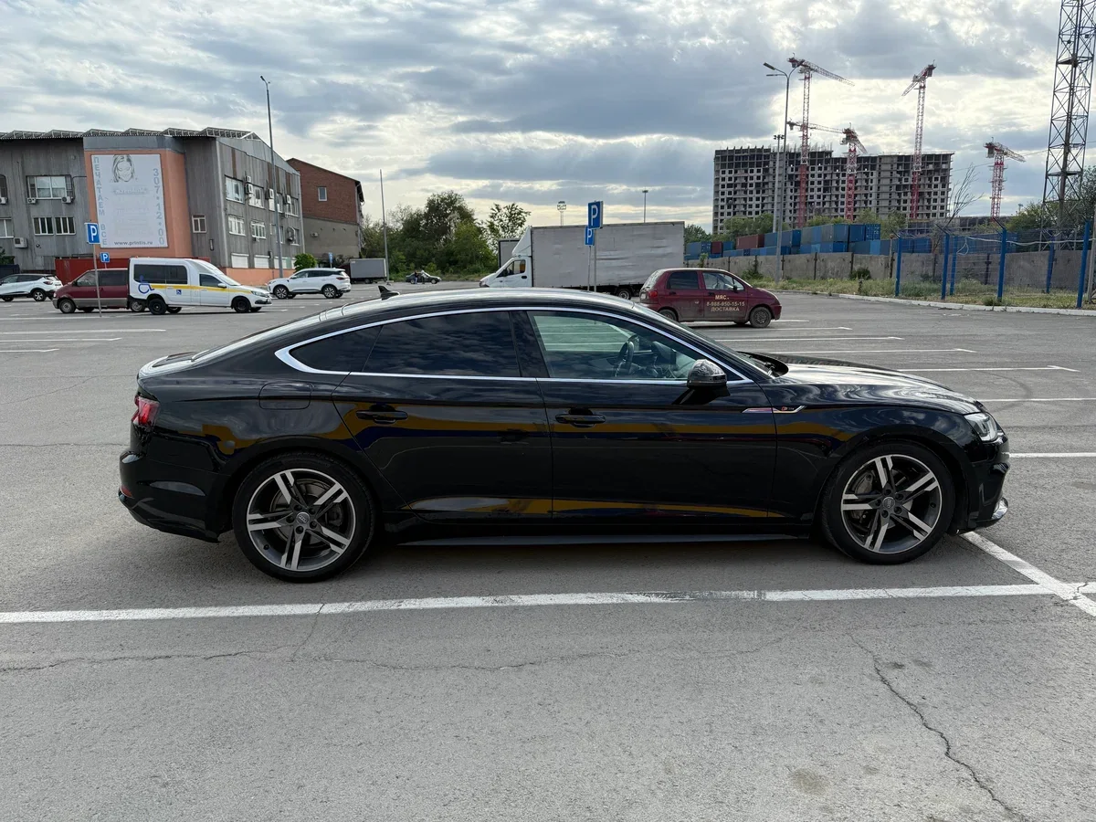 Audi A5 F5 — фото поколения