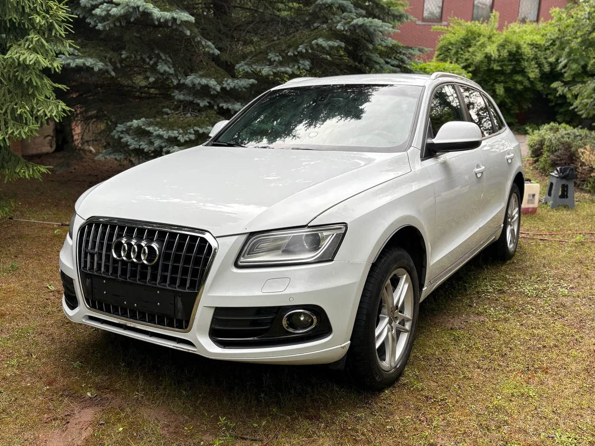 Audi Q5 8R — фото поколения