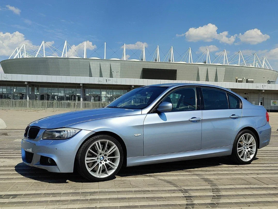 BMW 3 серия E90/E92 — фото поколения