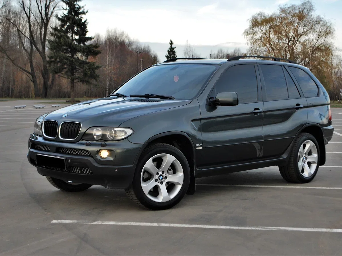 BMW X5 E53 — фото поколения