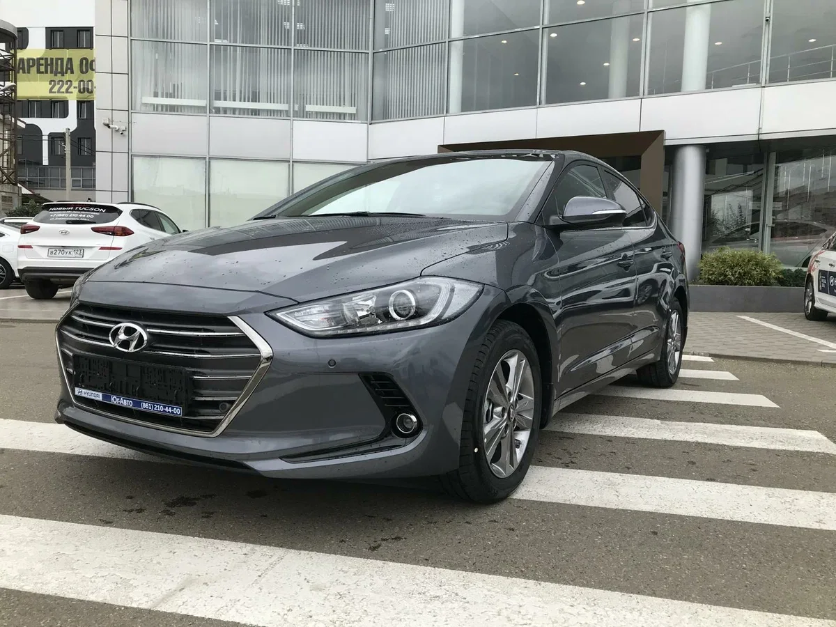 Hyundai Elantra AD — фото поколения