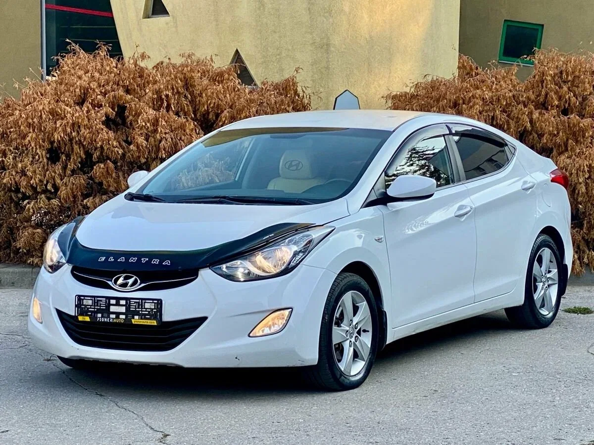 Hyundai Elantra MD — фото поколения