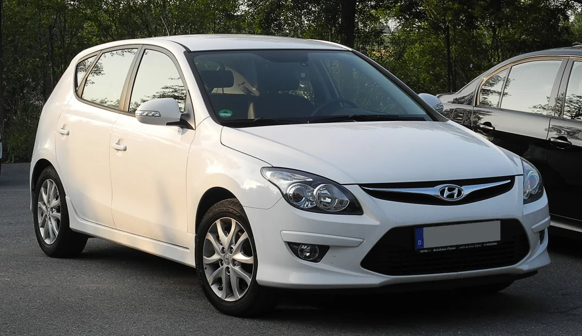 Hyundai i30 FD — фото поколения