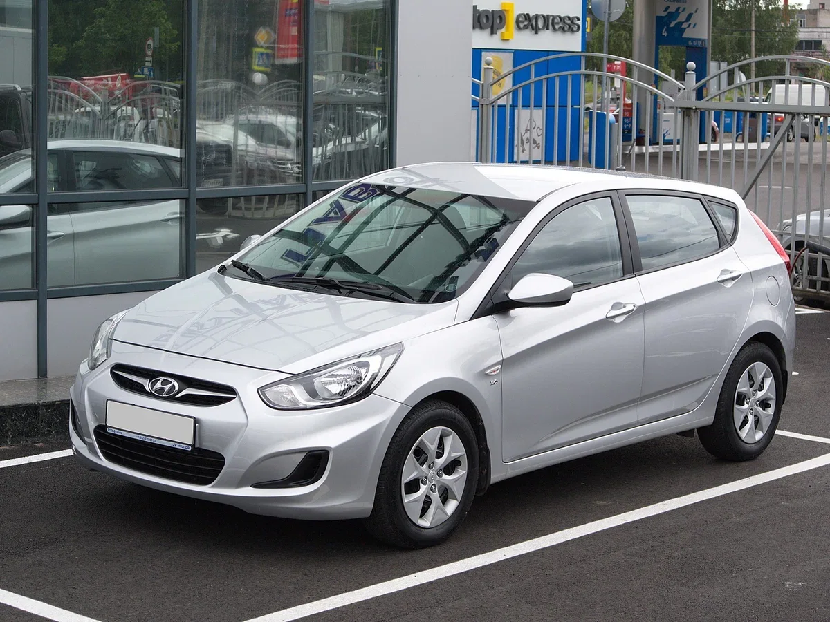 Hyundai Solaris RB — фото поколения