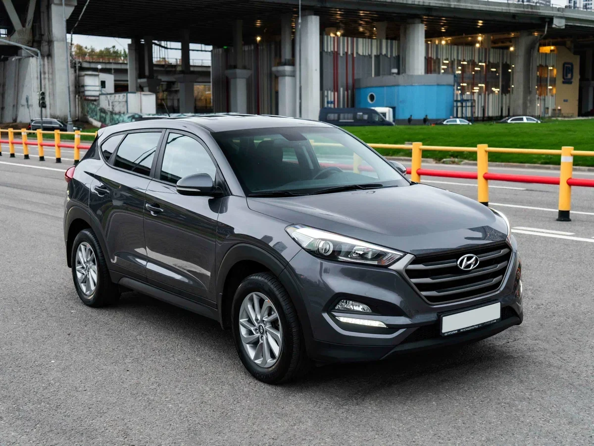 Hyundai Tucson TL — фото поколения