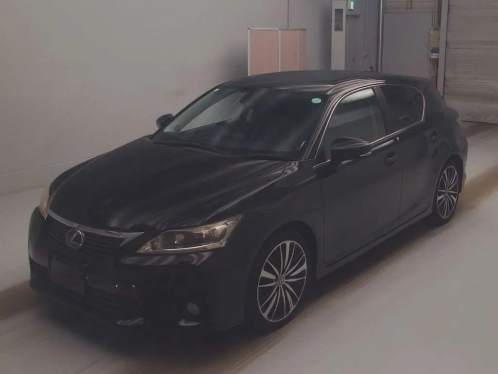 Lexus CT ZWA10 — фото поколения