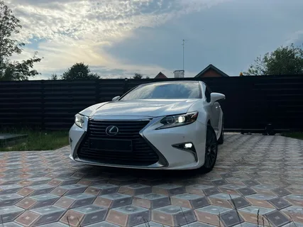 Lexus ES GSV60 — фото поколения