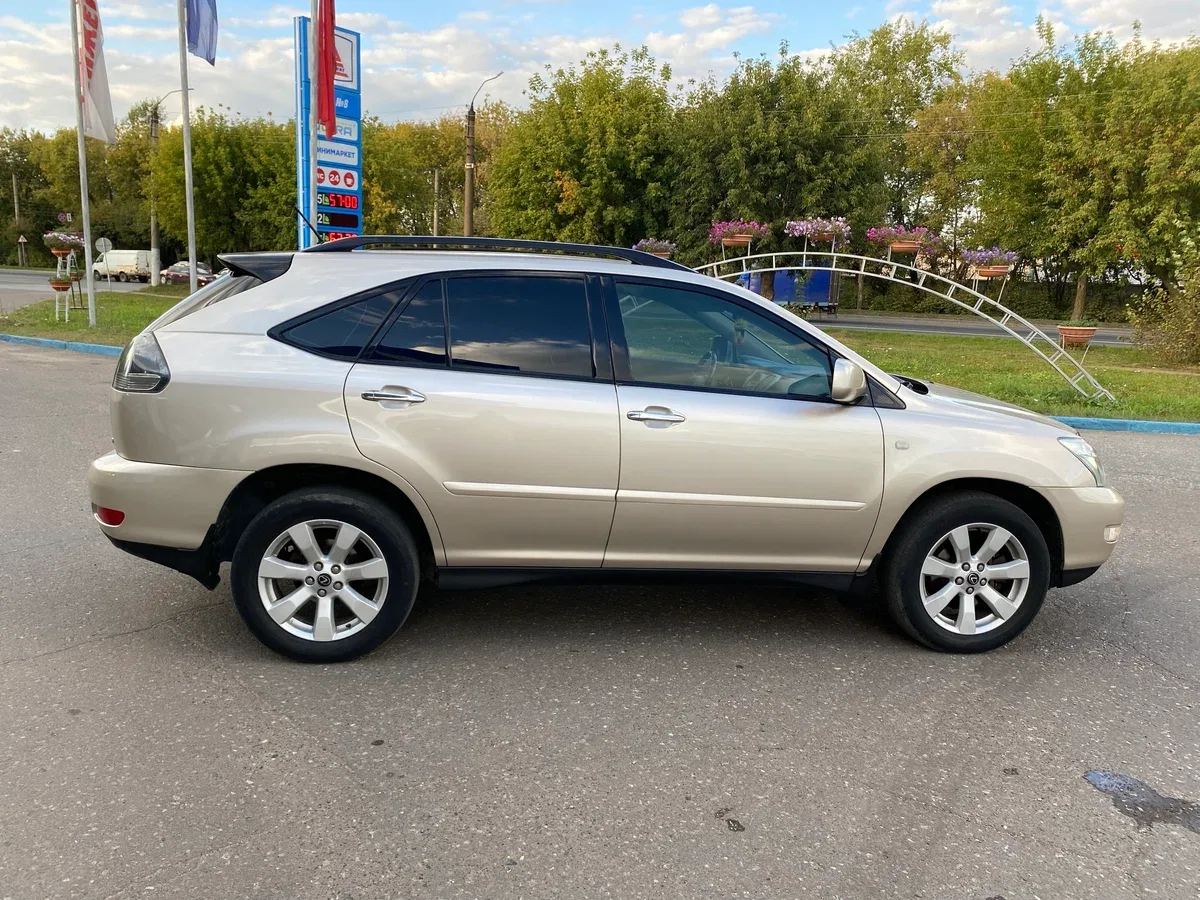 Lexus RX XU30 (рестайлинг) — фото поколения