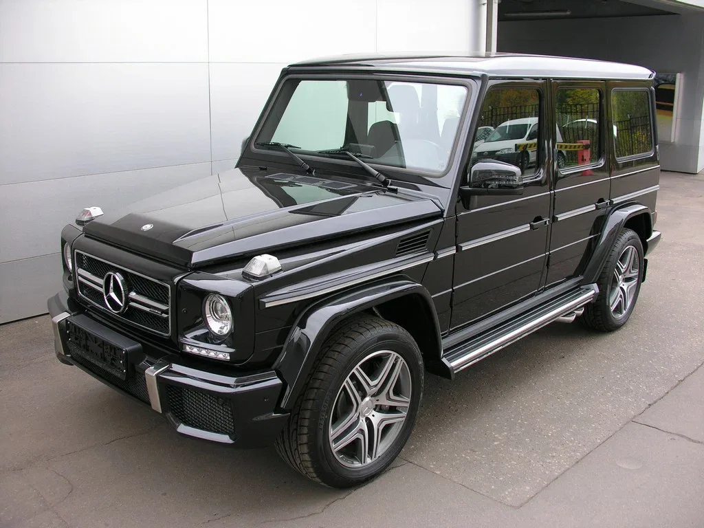 Mercedes-Benz G-класс W463 — фото поколения