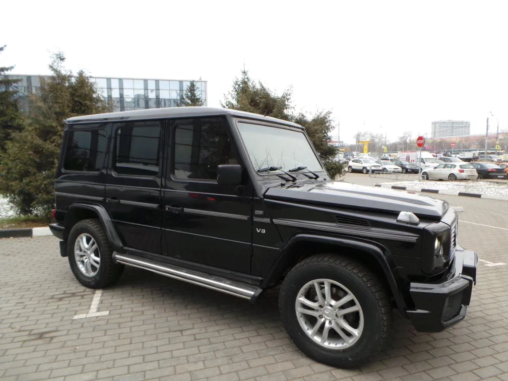 Mercedes-Benz G-класс W463 — фото поколения