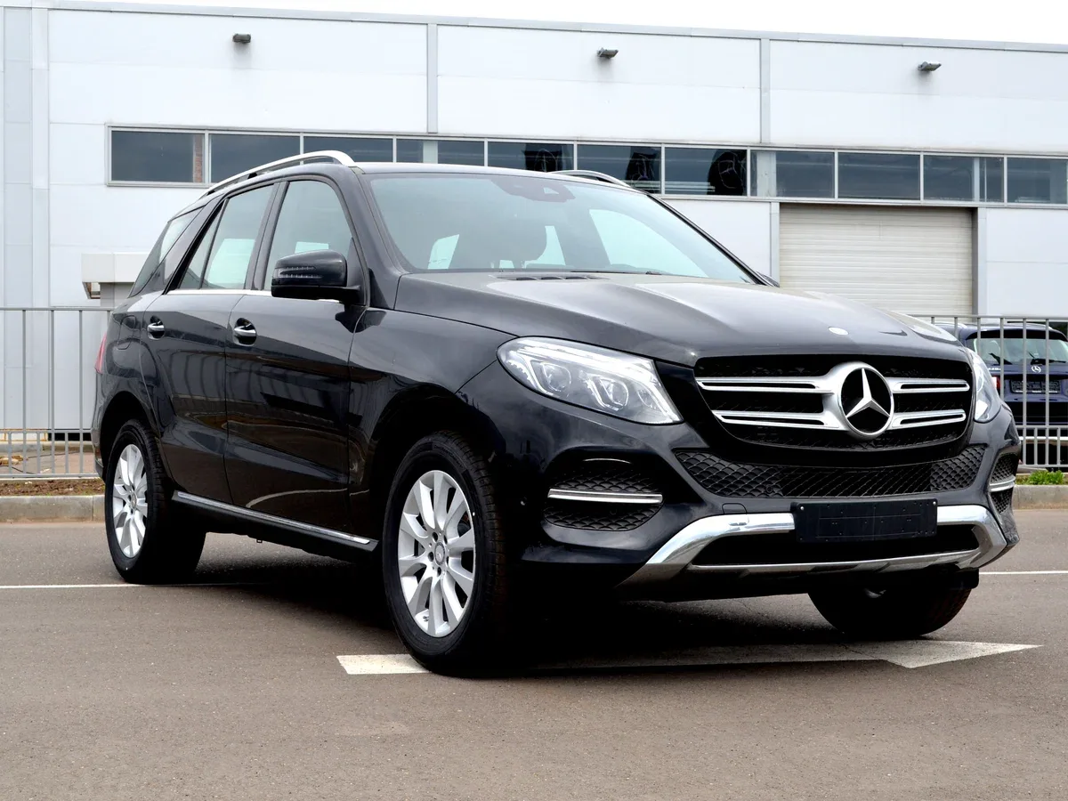 Mercedes-Benz GLE W166 — фото поколения