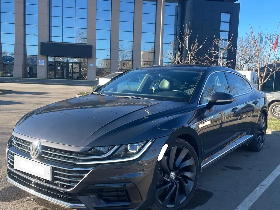 Volkswagen Arteon I (3H) — фото поколения