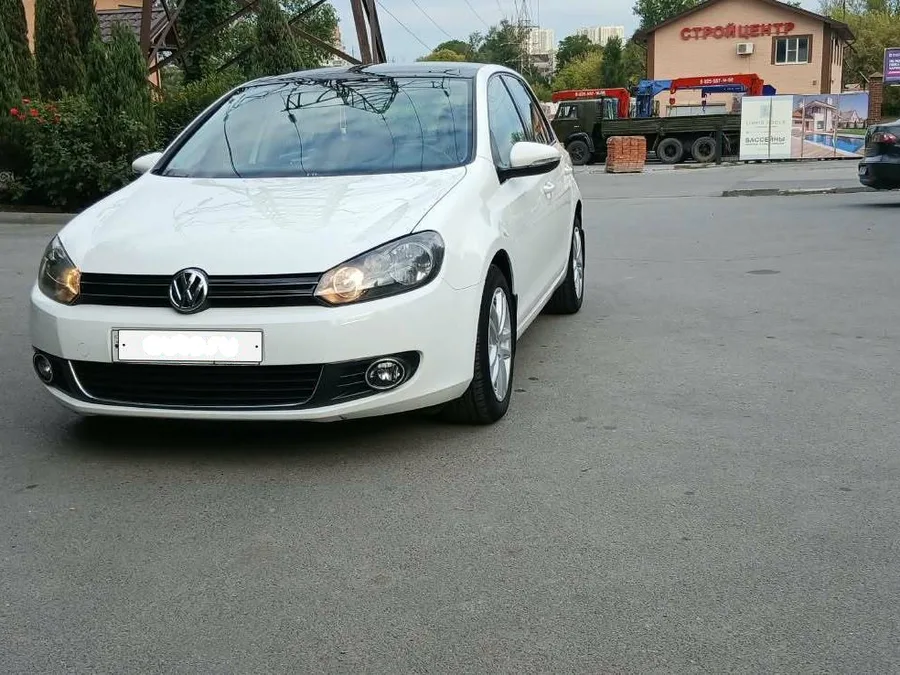 Volkswagen Golf VI (5K) — фото поколения
