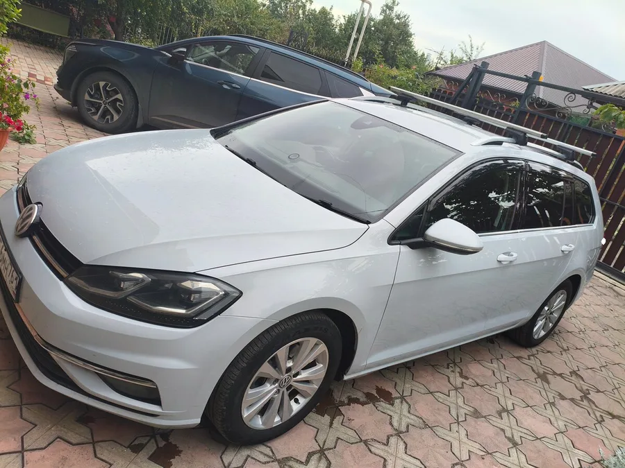Volkswagen Golf VII (5G) — фото поколения